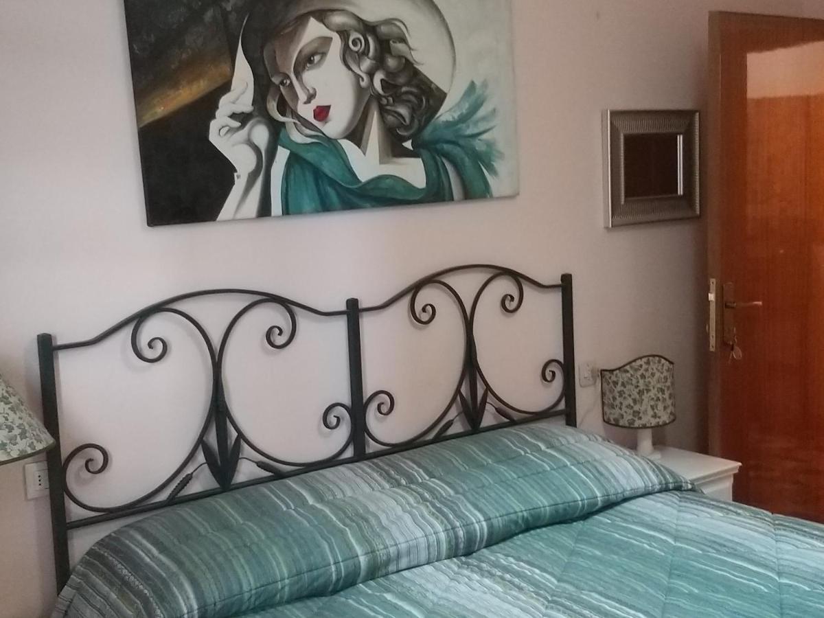 Antica Casa Di Famiglia Hotell Castiglione del Lago Eksteriør bilde