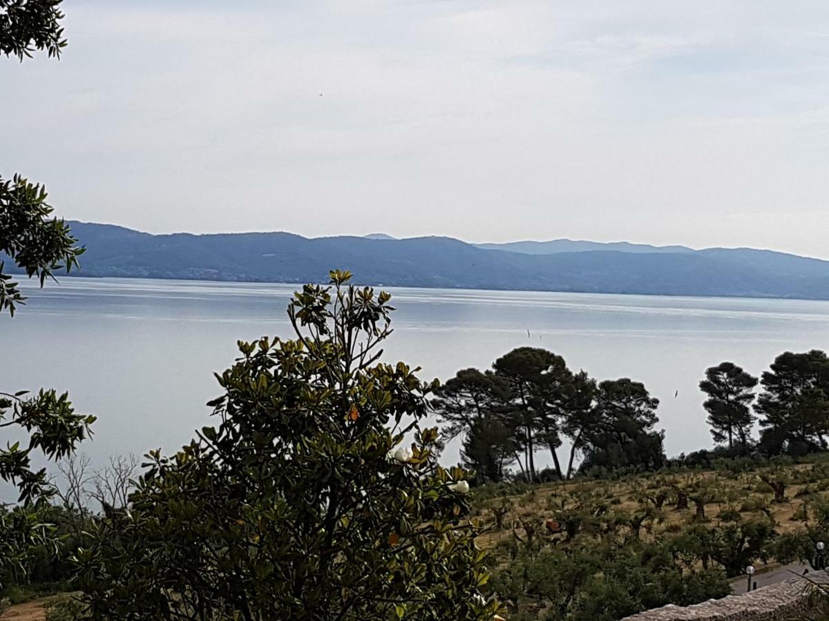 Antica Casa Di Famiglia Hotell Castiglione del Lago Eksteriør bilde