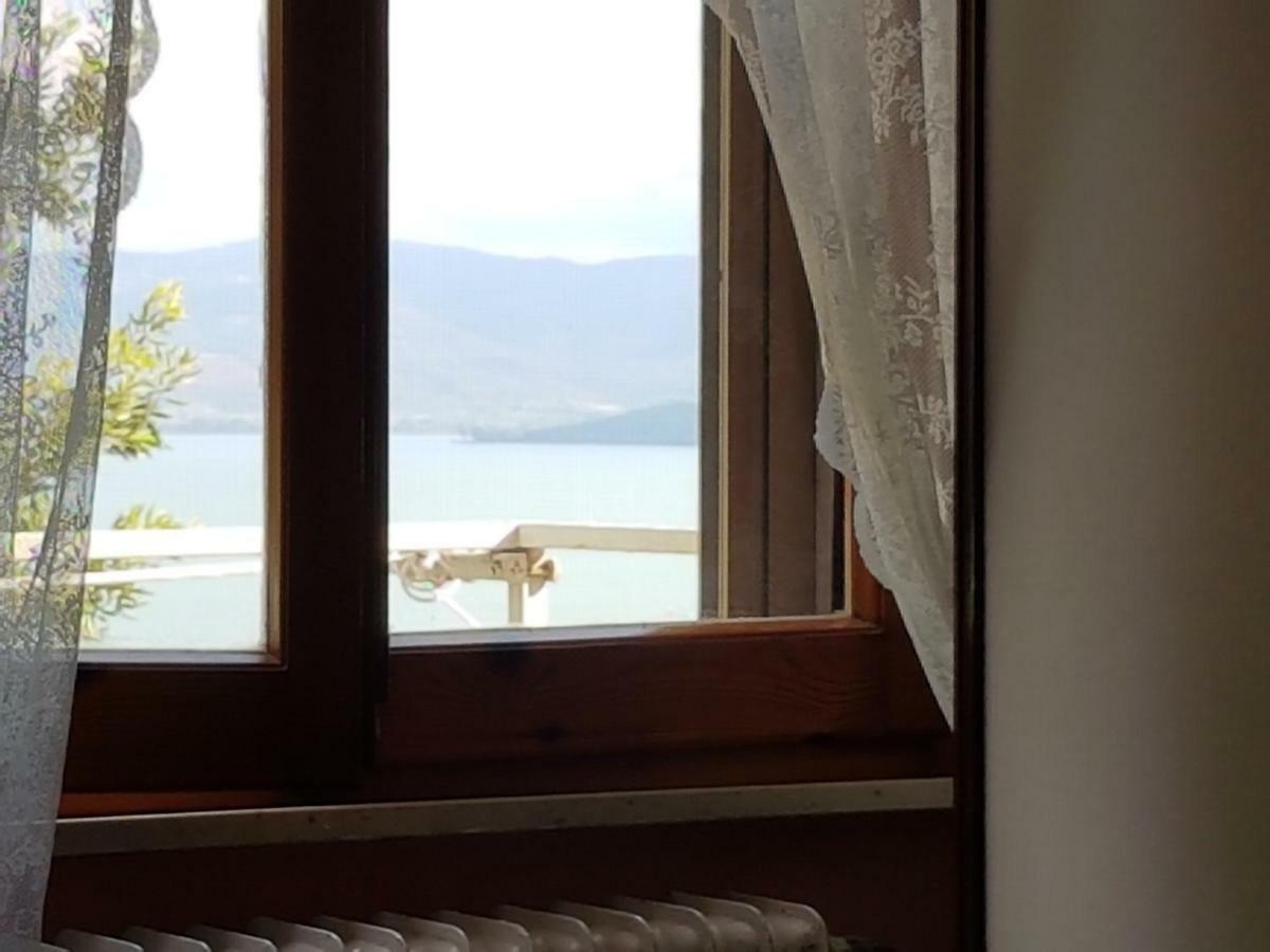 Antica Casa Di Famiglia Hotell Castiglione del Lago Eksteriør bilde